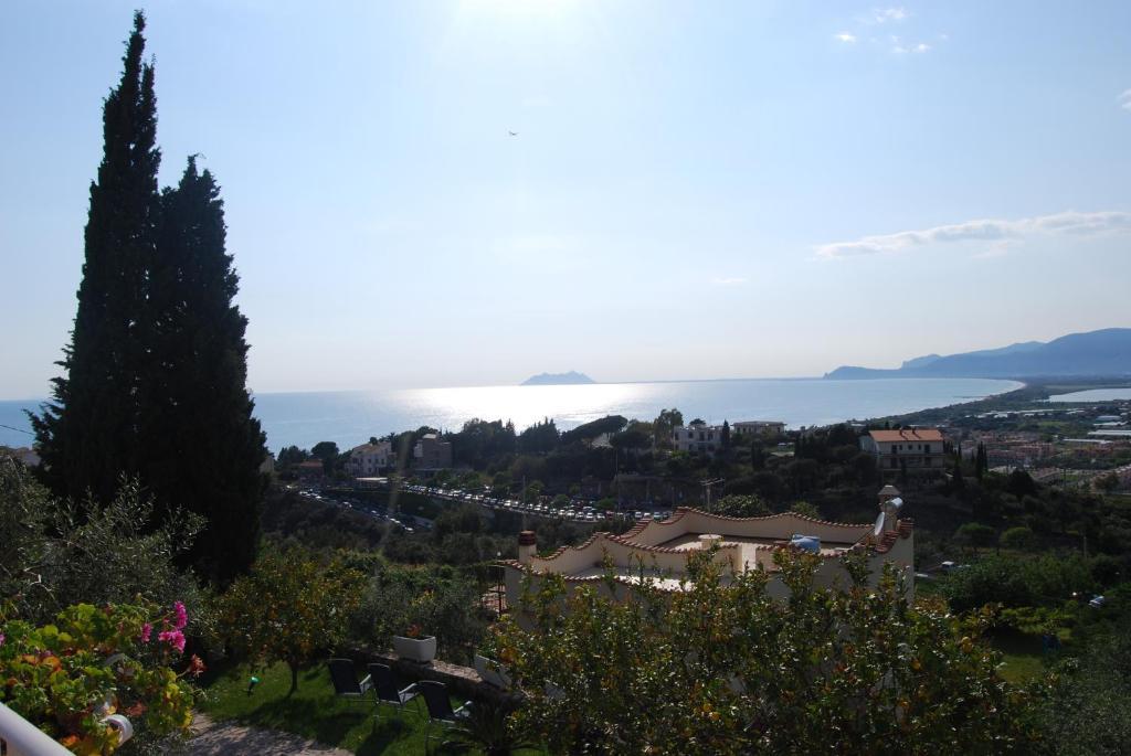 Hotel Belvedere Sperlonga Buitenkant foto