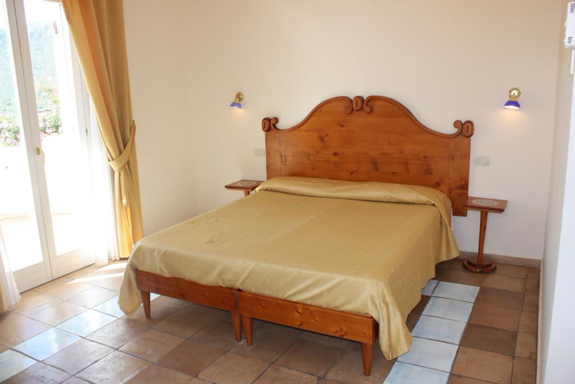 Hotel Belvedere Sperlonga Buitenkant foto